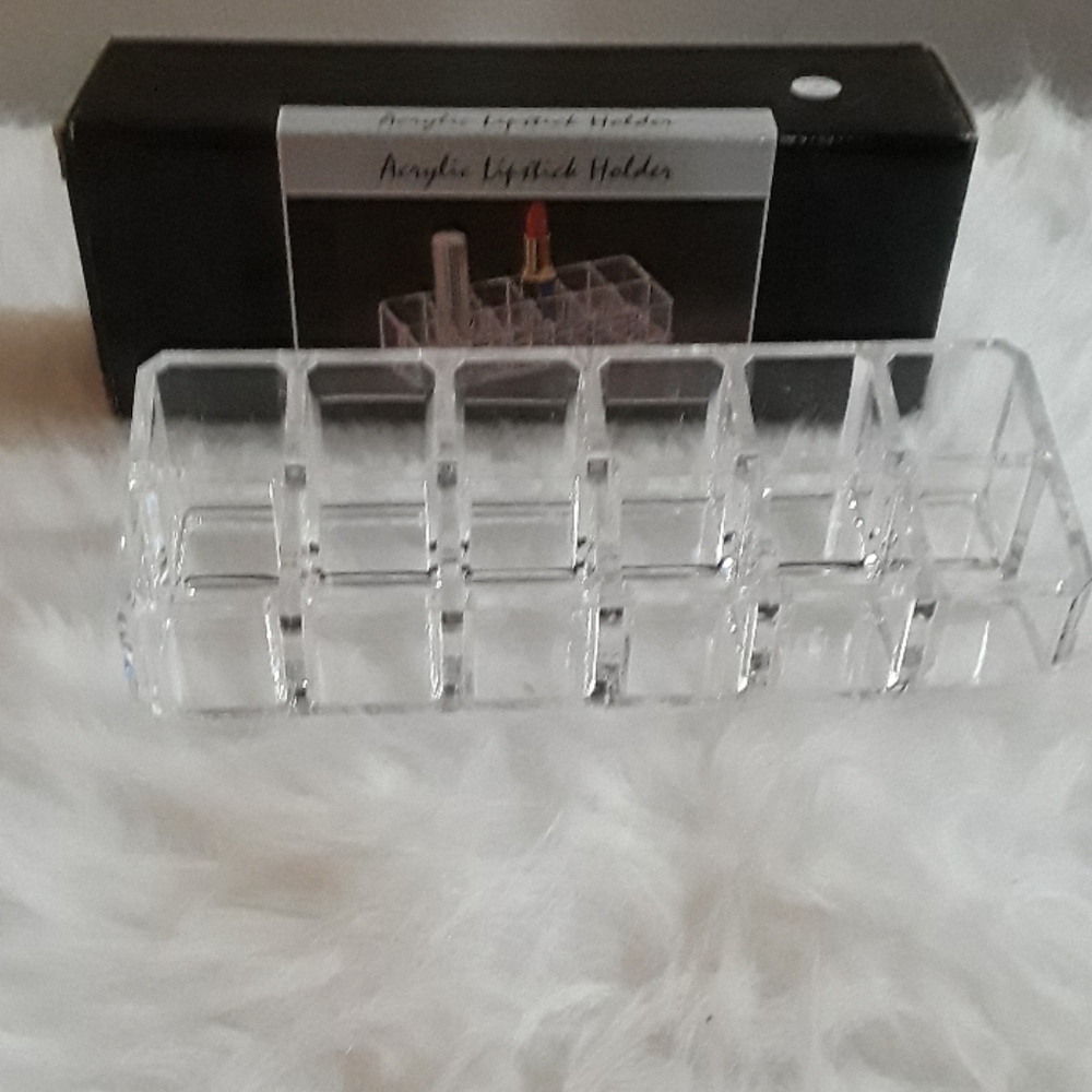 Acrylic lipstick holder